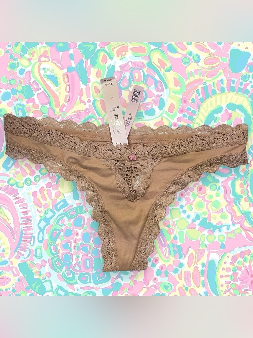 Victorias Secret Dream Angels Floral Lace Trim Panty Thong in Praline 👡
